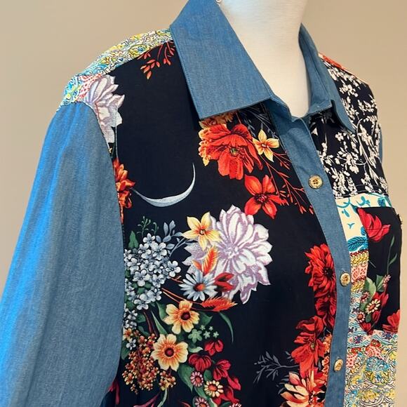 EUC Caleoas Mixed Media‎ Patchwork Drapey Button Down Top Blouse Large L Boho - Picture 4 of 16